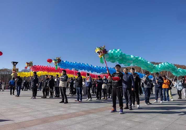 团建活动——舞龙